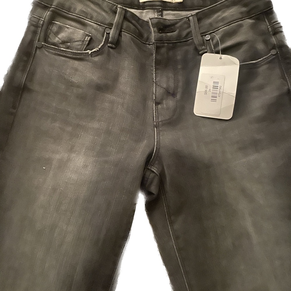Flattering skinny jeans/dress up or casual with your favorite sneakers.